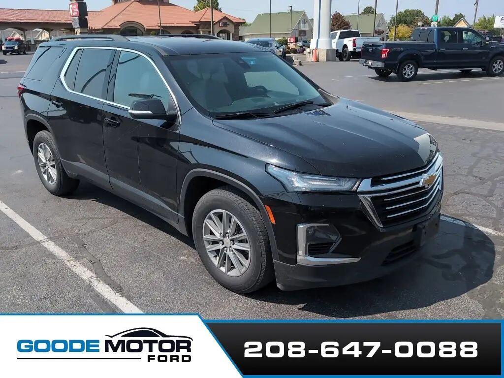 2023 Chevrolet Traverse LT Cloth — photo 1 of 39