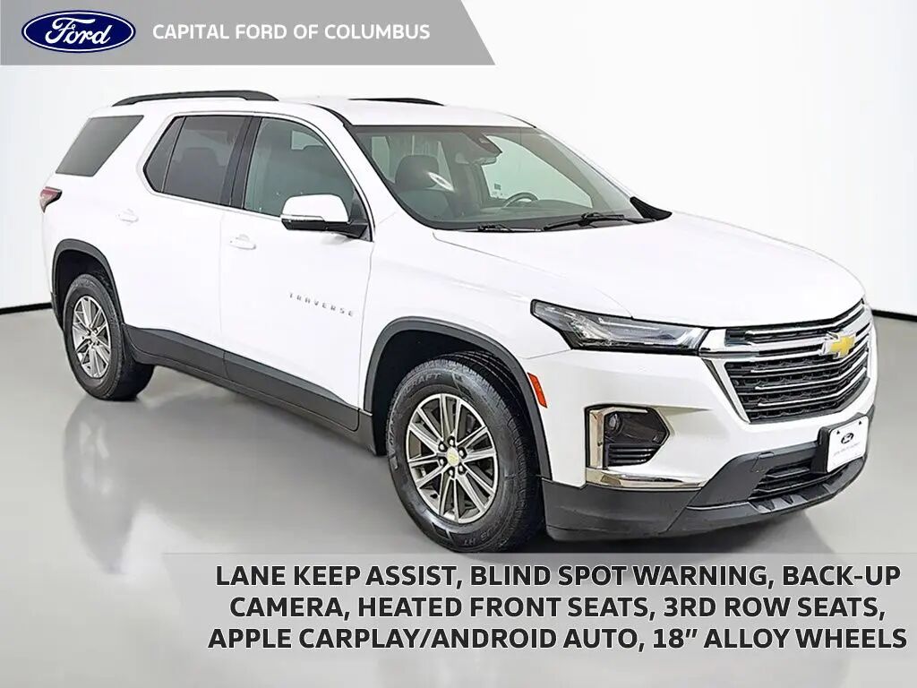 2023 Chevrolet Traverse LT Cloth — photo 1 of 13