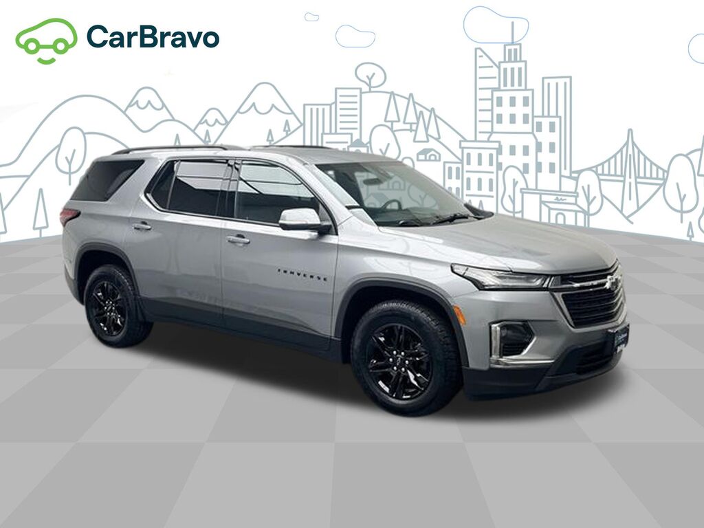 2023 Chevrolet Traverse LT Cloth — photo 1 of 7