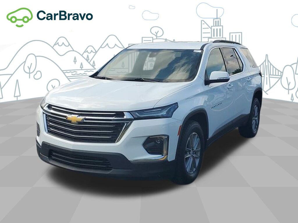 2023 Chevrolet Traverse LT Cloth — photo 1 of 6