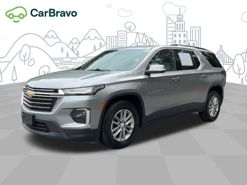2023 Chevrolet Traverse LT Cloth — photo 1 of 6