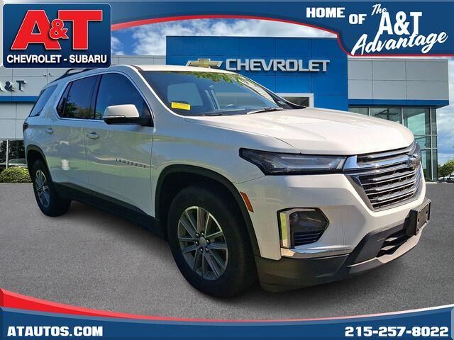 2023 Chevrolet Traverse LT Cloth — photo 1 of 5