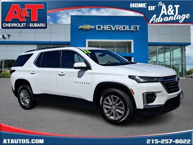 2023 Chevrolet Traverse LT Cloth