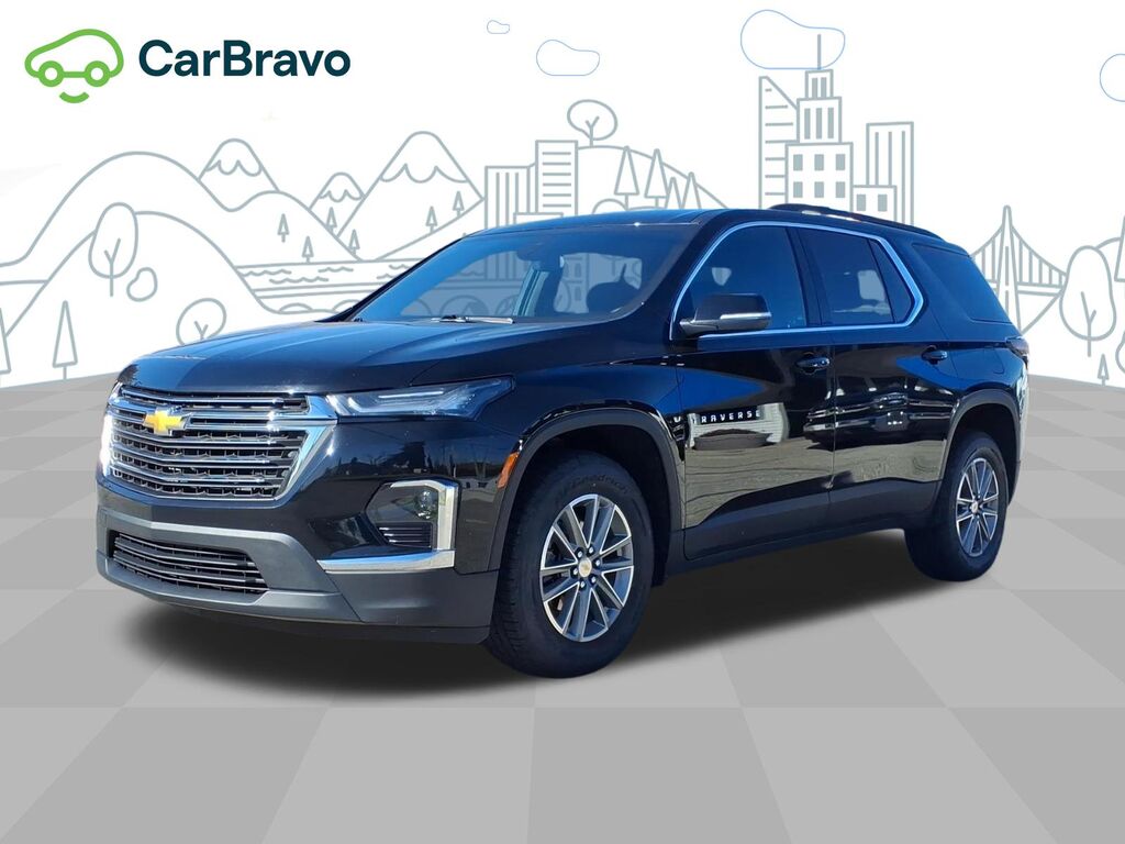 2023 Chevrolet Traverse LT Cloth — photo 1 of 7