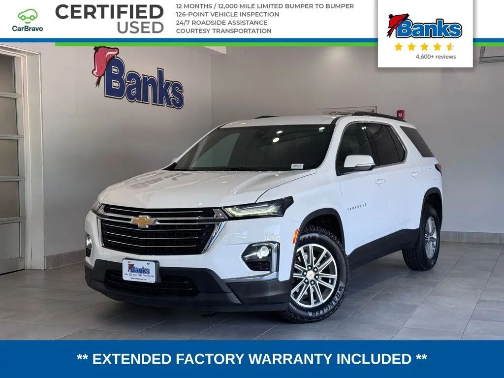 2023 Chevrolet Traverse LT Cloth — photo 1 of 13