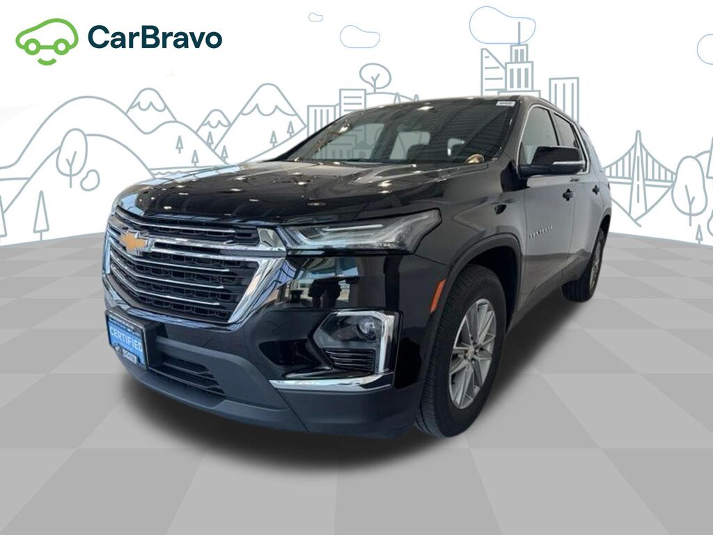 2023 Chevrolet Traverse LT Cloth — photo 1 of 6