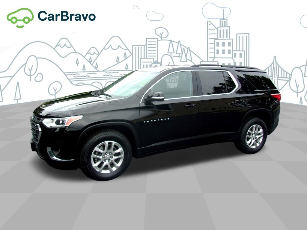 2021 Chevrolet Traverse LT Cloth — photo 1 of 7