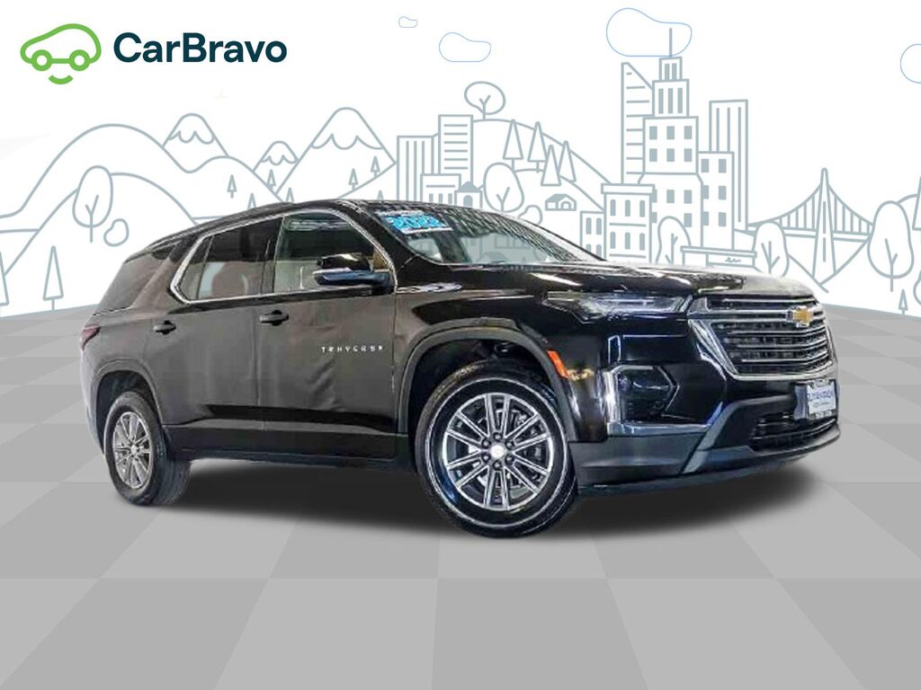 2022 Chevrolet Traverse LT Cloth — photo 1 of 7