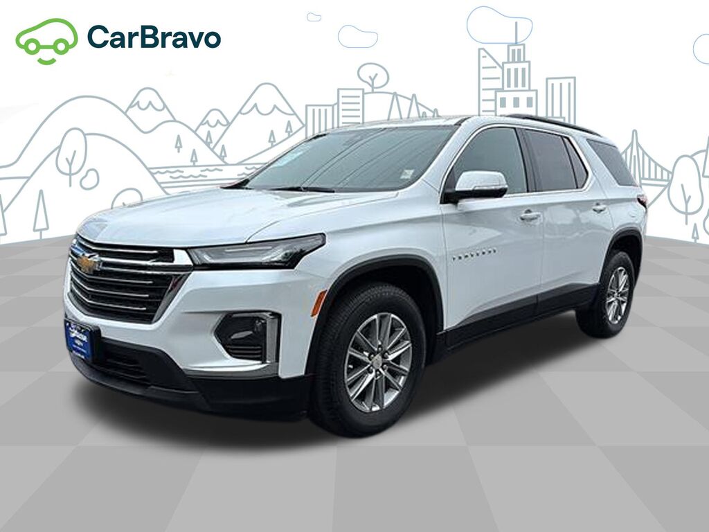 2023 Chevrolet Traverse LT Cloth — photo 1 of 6