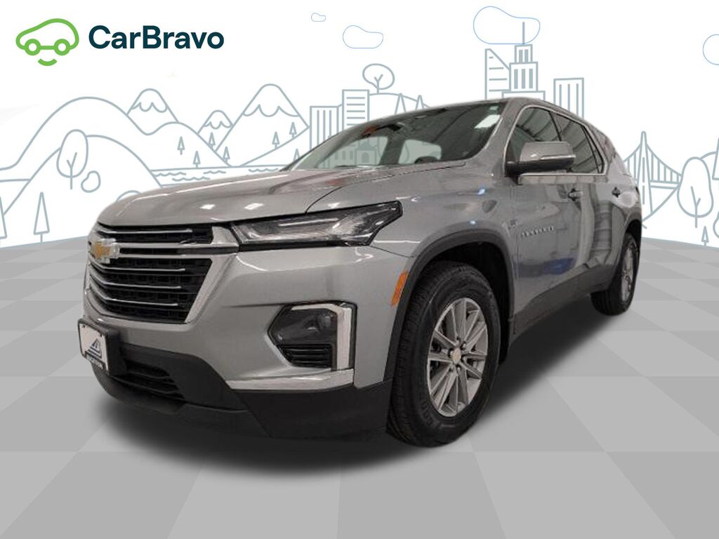 2023 Chevrolet Traverse LT Cloth — photo 1 of 7
