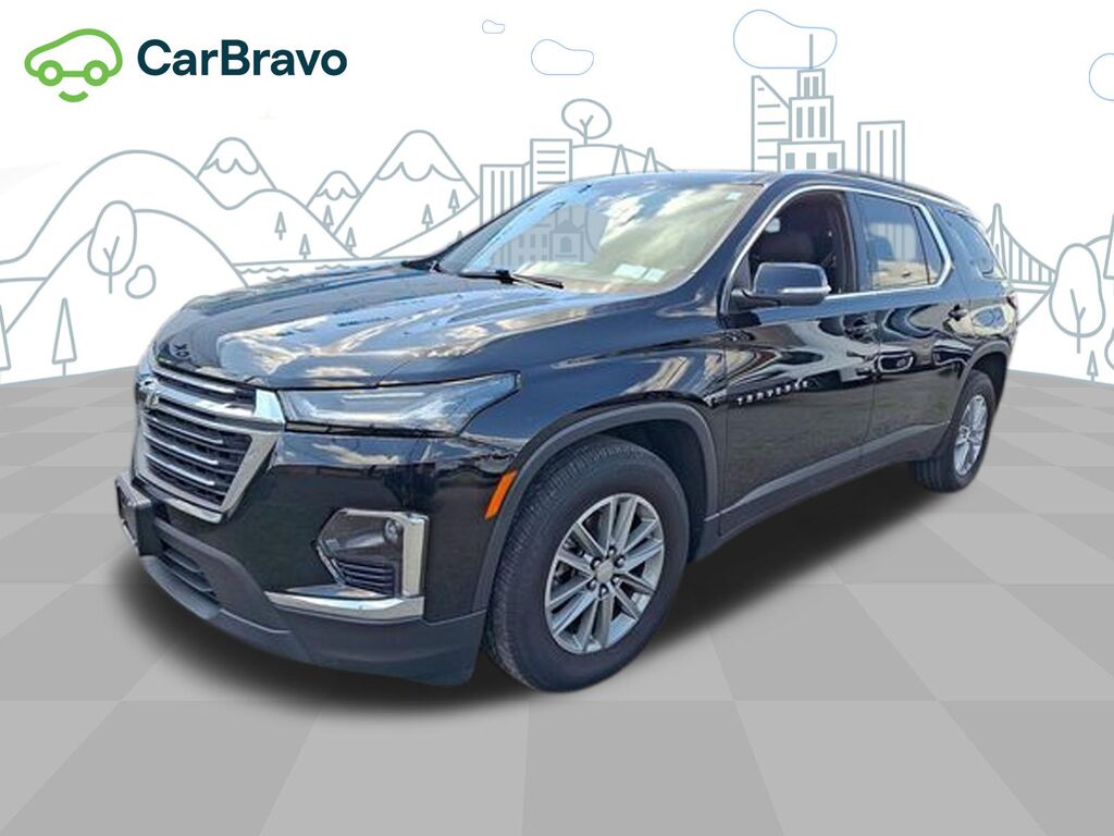 2023 Chevrolet Traverse LT Cloth — photo 1 of 6