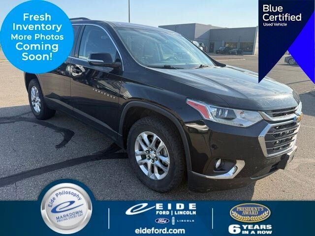 2018 Chevrolet Traverse LT Cloth — photo 1 of 12