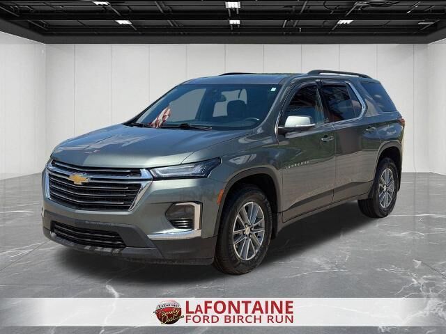 2023 Chevrolet Traverse LT Cloth — photo 1 of 39