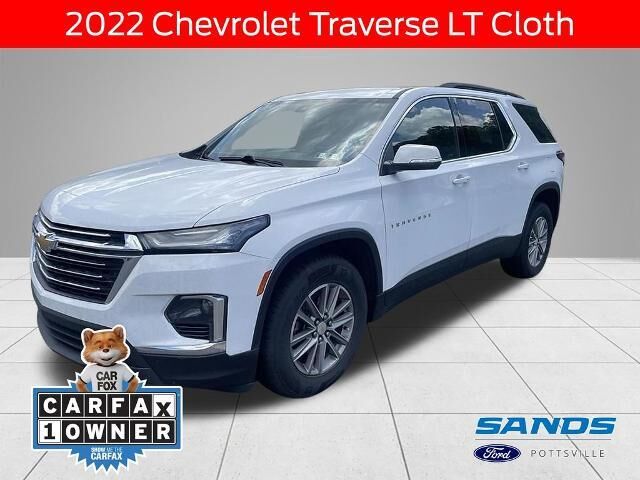 2022 Chevrolet Traverse LT Cloth — photo 1 of 39