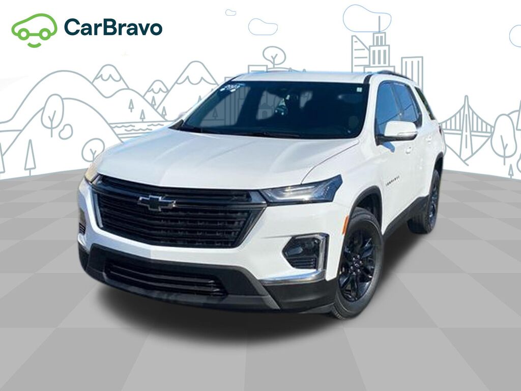2023 Chevrolet Traverse LT Cloth — photo 1 of 6