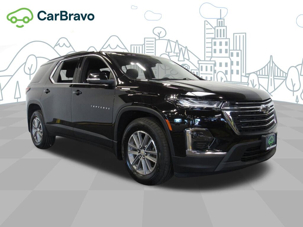 2023 Chevrolet Traverse LT Cloth — photo 1 of 6