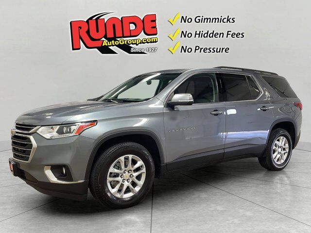 2021 Chevrolet Traverse LT Cloth — photo 1 of 12