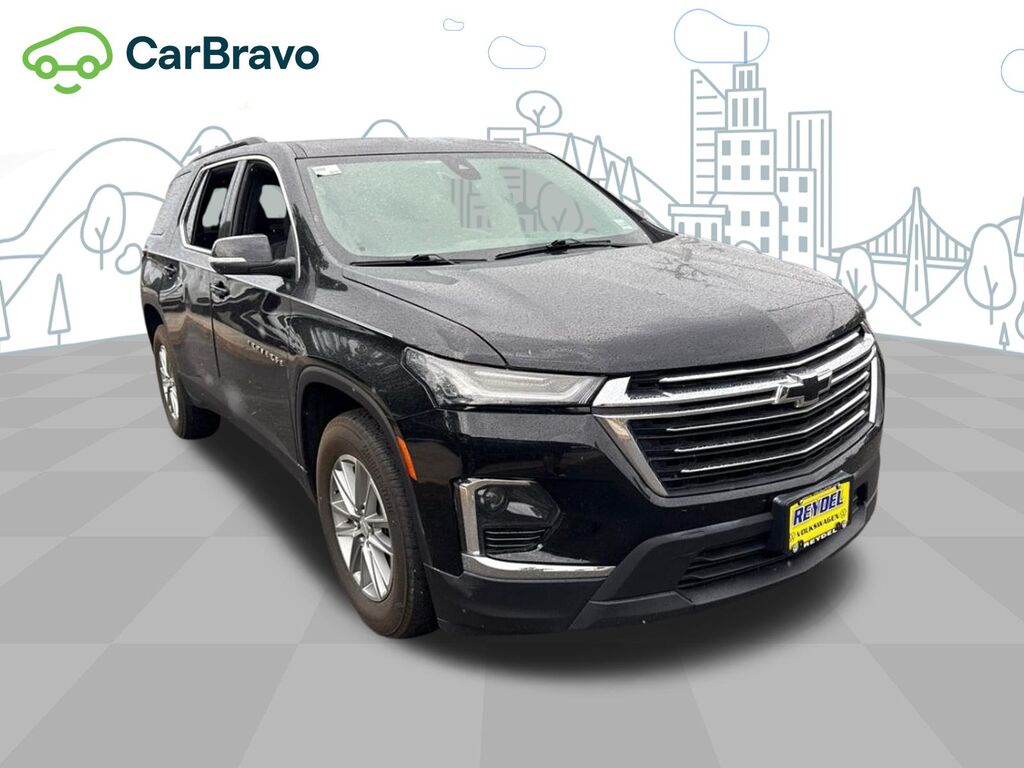 2023 Chevrolet Traverse LT Cloth — photo 1 of 5