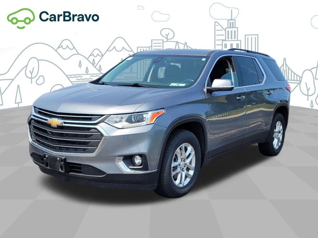 2021 Chevrolet Traverse LT Cloth — photo 1 of 6