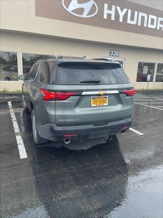 2023 Chevrolet Traverse LT Cloth — photo 1 of 5