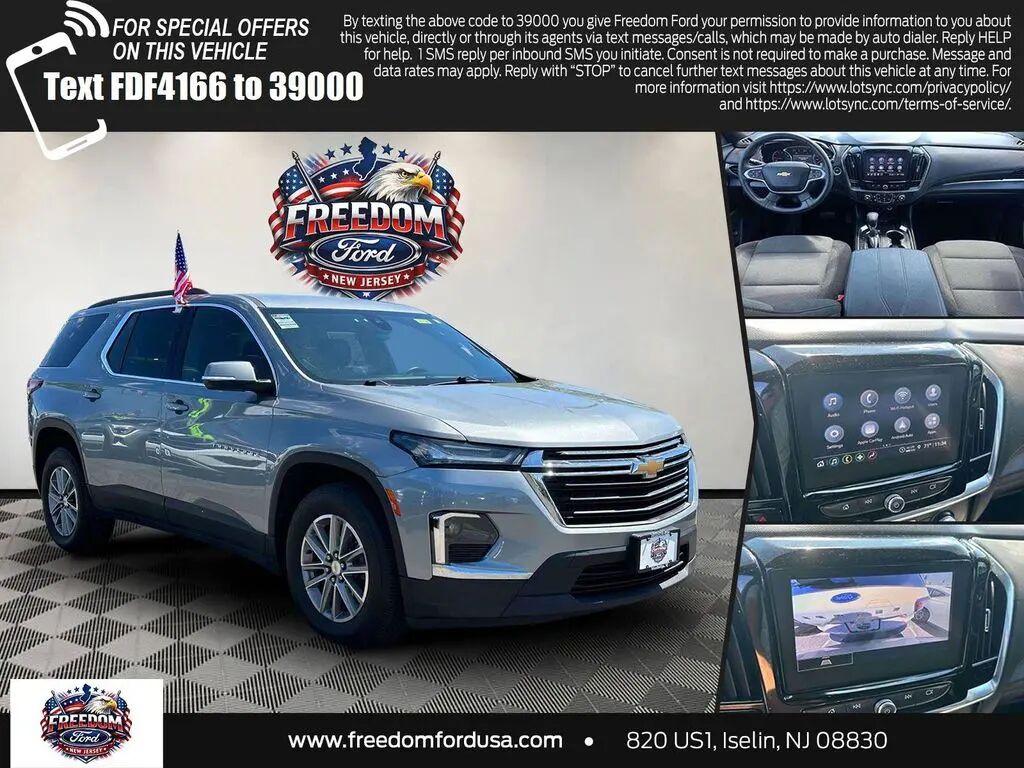 2023 Chevrolet Traverse LT Cloth — photo 1 of 15