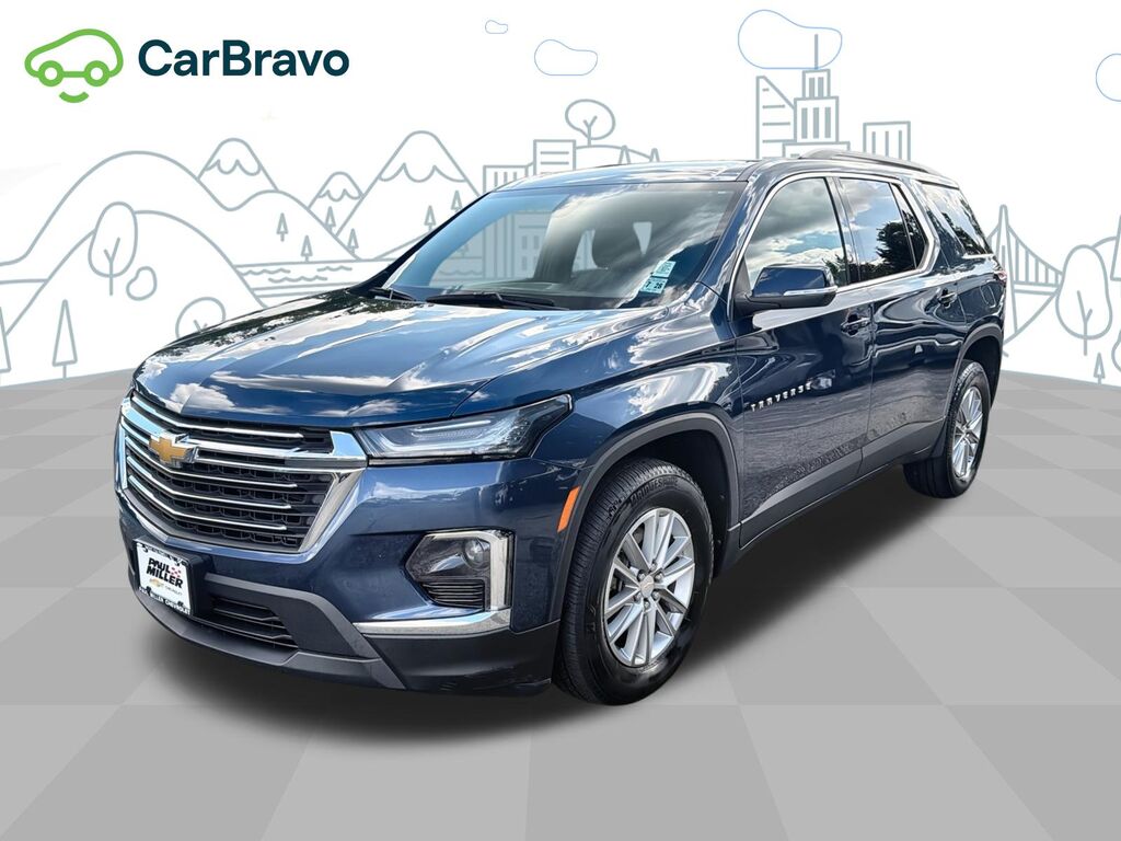 2023 Chevrolet Traverse LT Cloth — photo 1 of 6