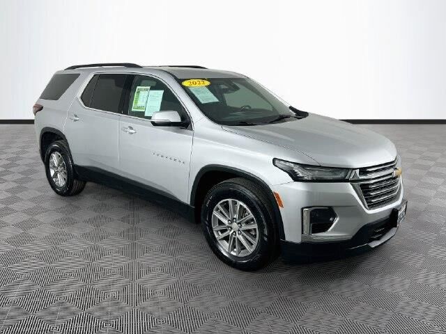 2022 Chevrolet Traverse LT Cloth