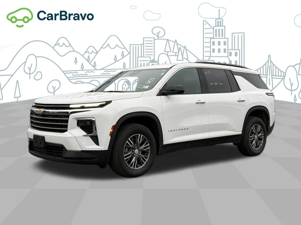 2025 Chevrolet Traverse LT — photo 1 of 6
