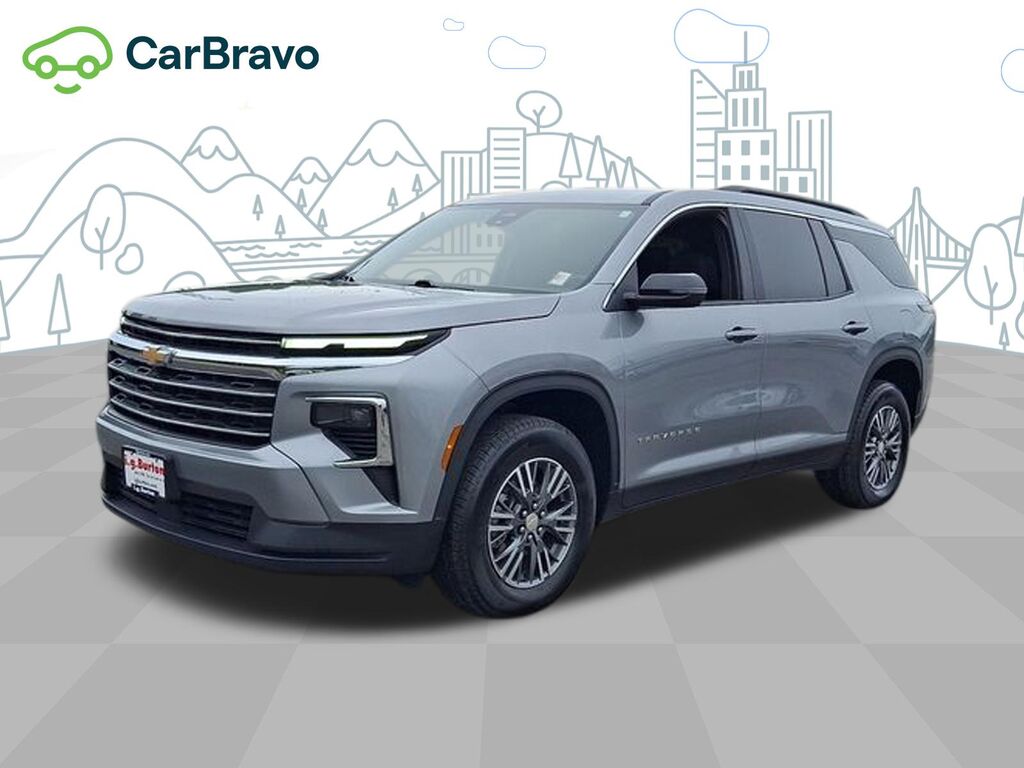 2025 Chevrolet Traverse LT — photo 1 of 6