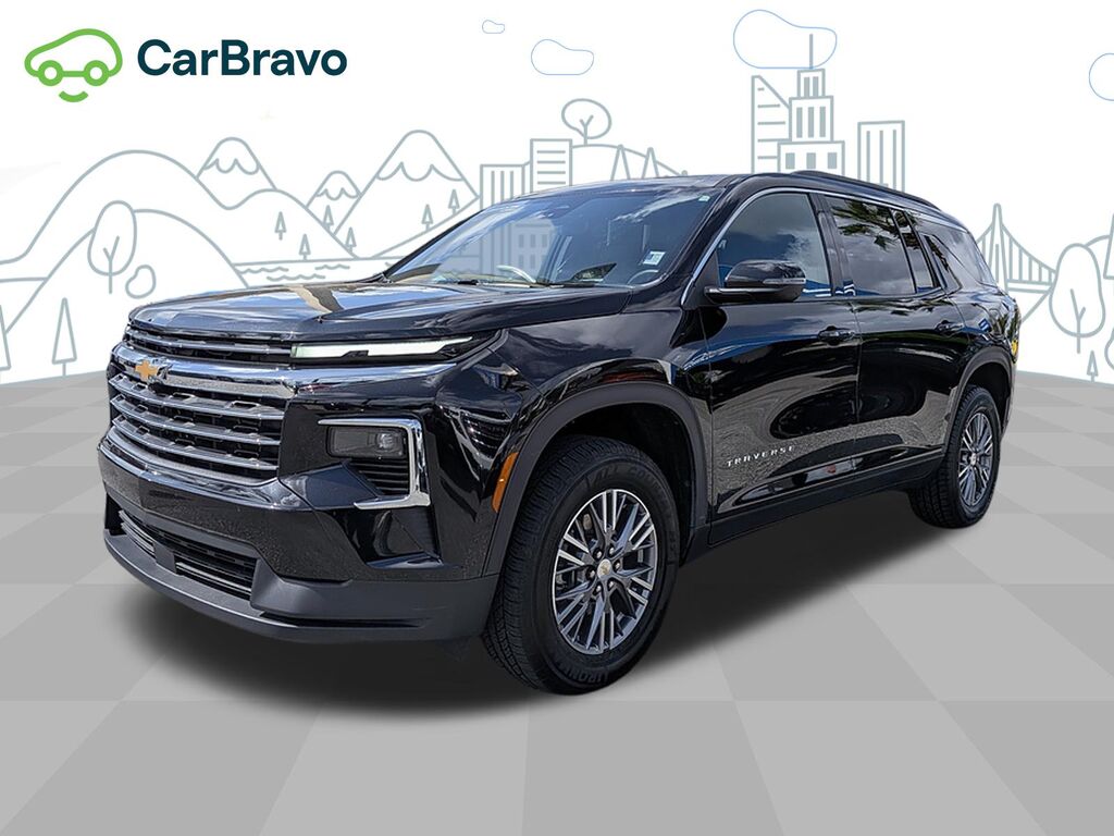 2025 Chevrolet Traverse LT — photo 1 of 6