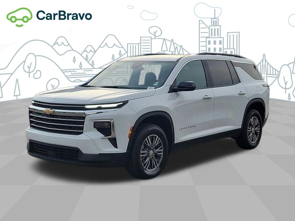 2025 Chevrolet Traverse LT — photo 1 of 6