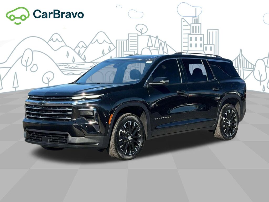 2025 Chevrolet Traverse LT — photo 1 of 7