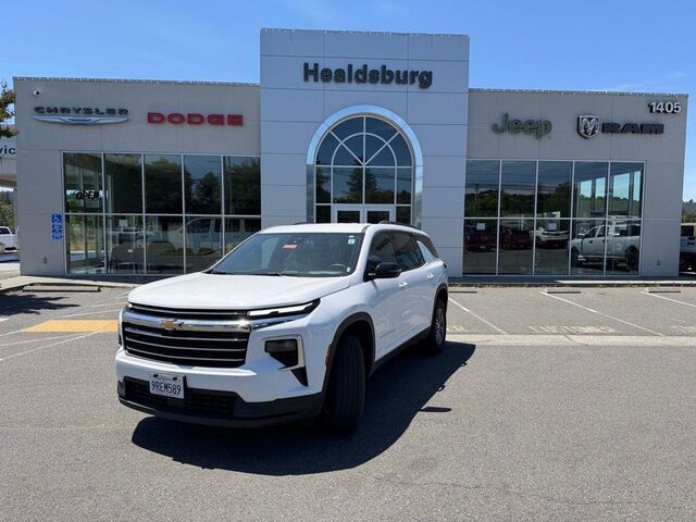 2025 Chevrolet Traverse LT