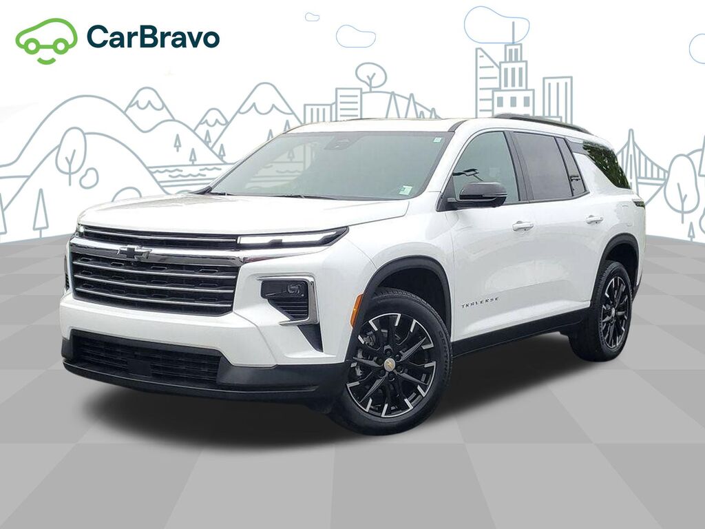 2025 Chevrolet Traverse LT — photo 1 of 6