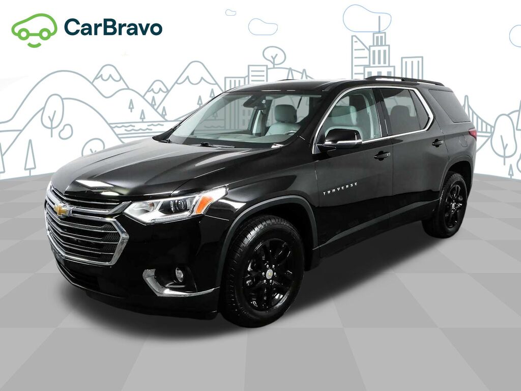 2021 Chevrolet Traverse LT Leather — photo 1 of 6