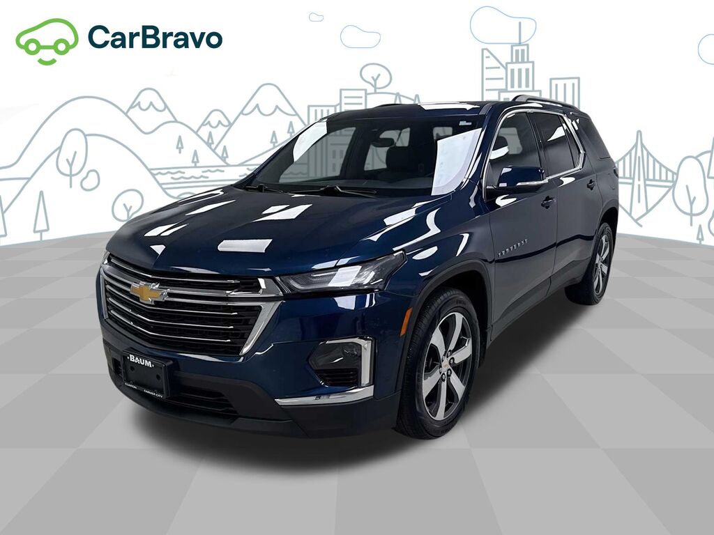 2023 Chevrolet Traverse LT Leather — photo 1 of 7