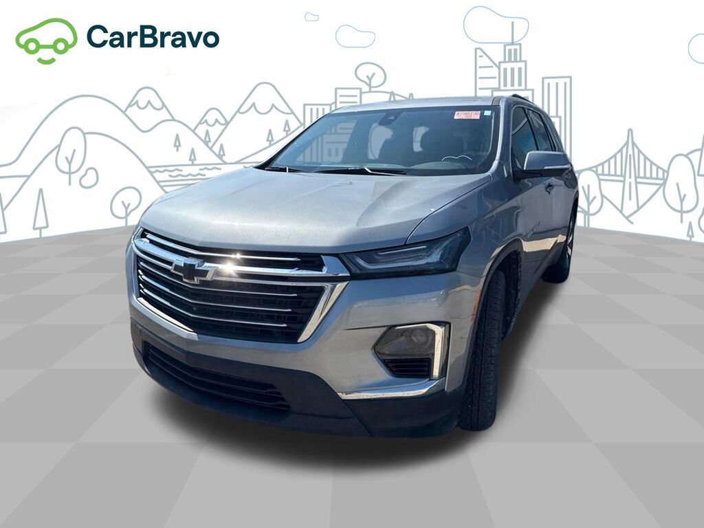 2023 Chevrolet Traverse LT Leather — photo 1 of 6