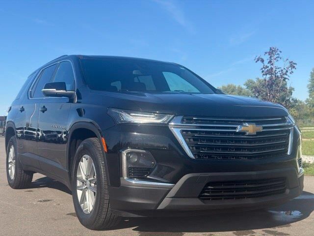 2022 Chevrolet Traverse LT Leather