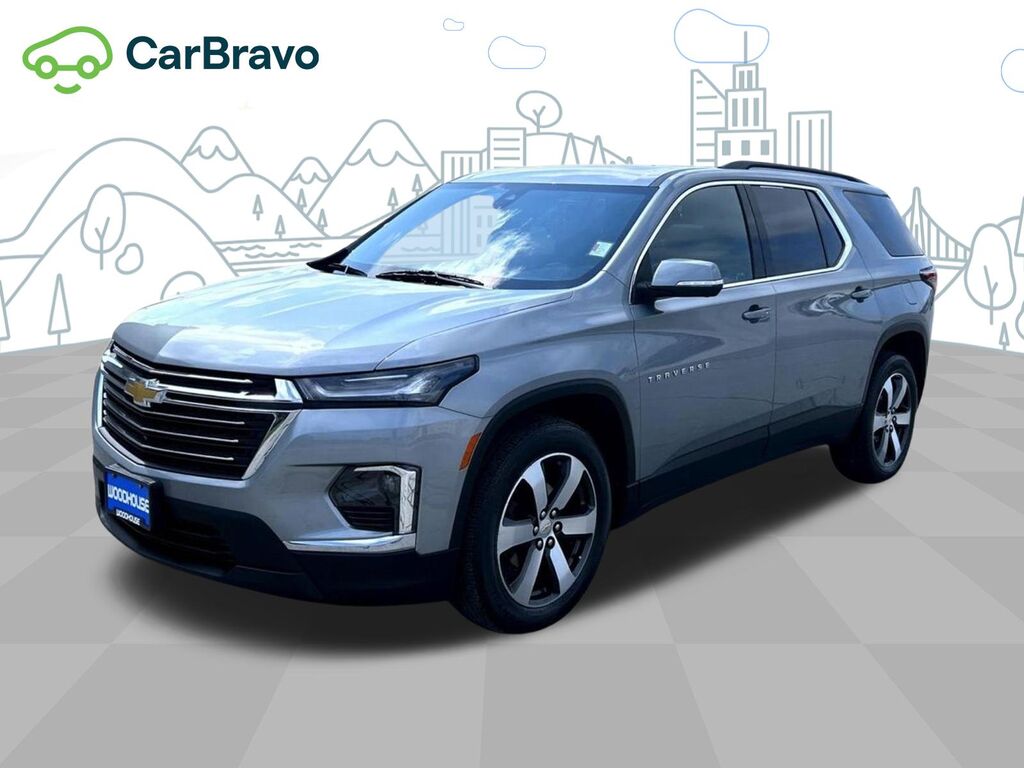 2023 Chevrolet Traverse LT Leather — photo 1 of 6