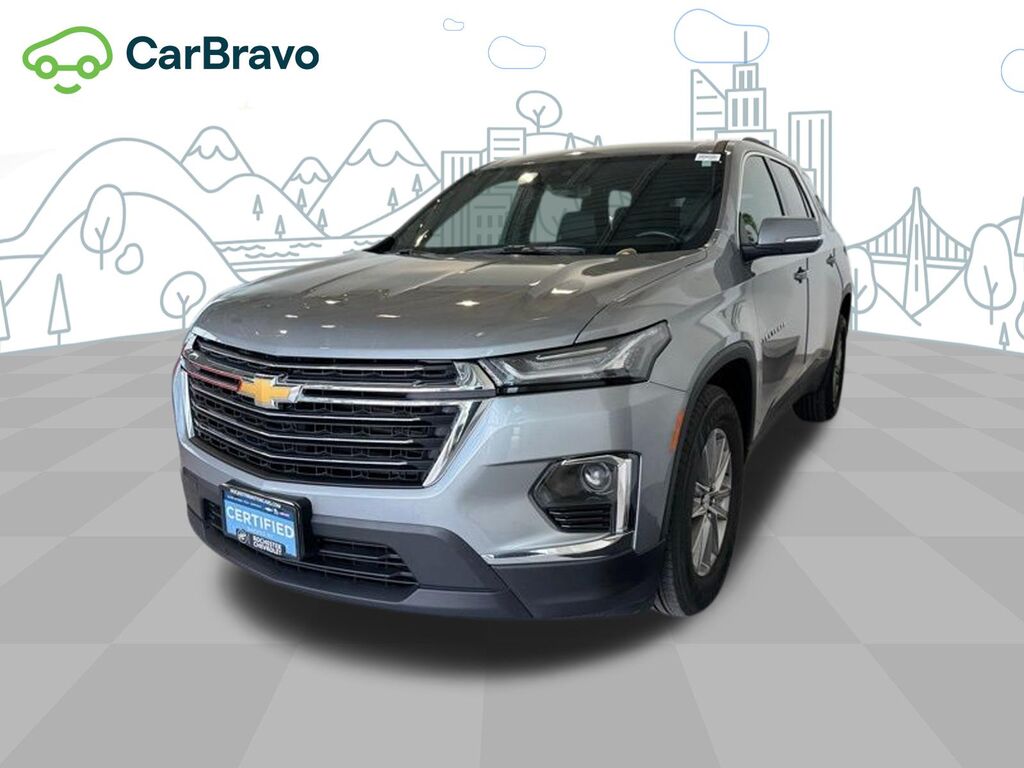 2023 Chevrolet Traverse LT Leather — photo 1 of 6