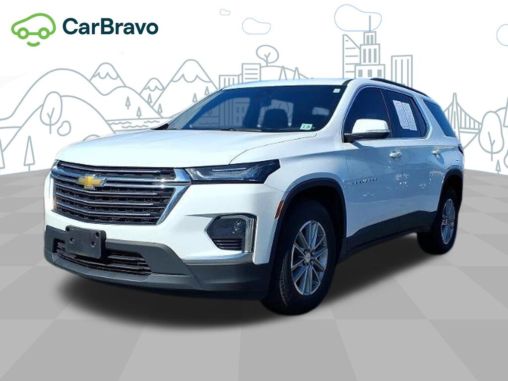 2023 Chevrolet Traverse LT Leather — photo 1 of 6