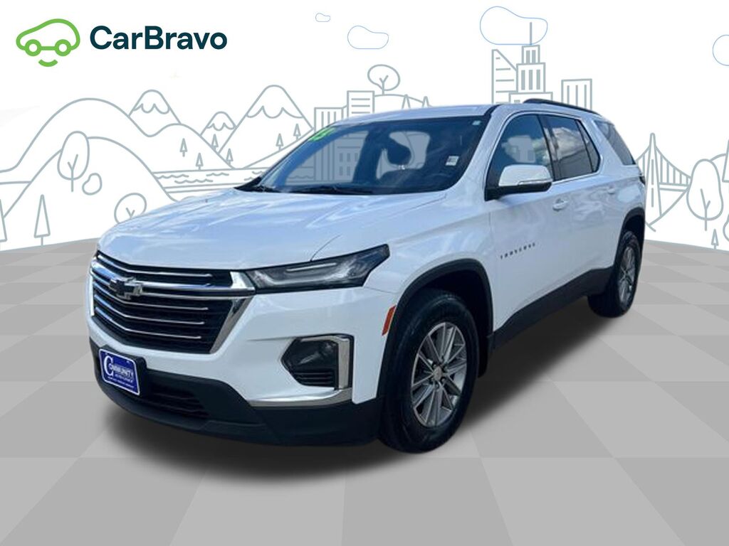 2023 Chevrolet Traverse LT Leather — photo 1 of 6