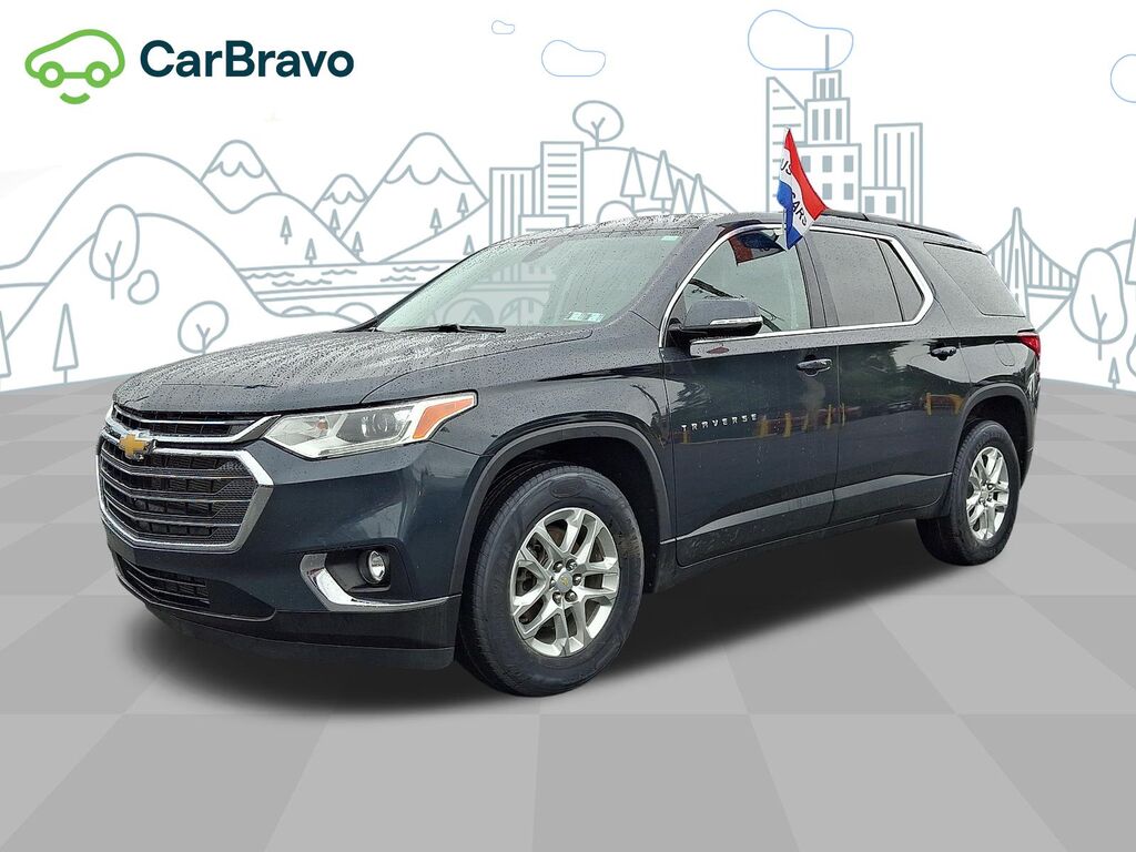 2020 Chevrolet Traverse LT Leather — photo 1 of 6