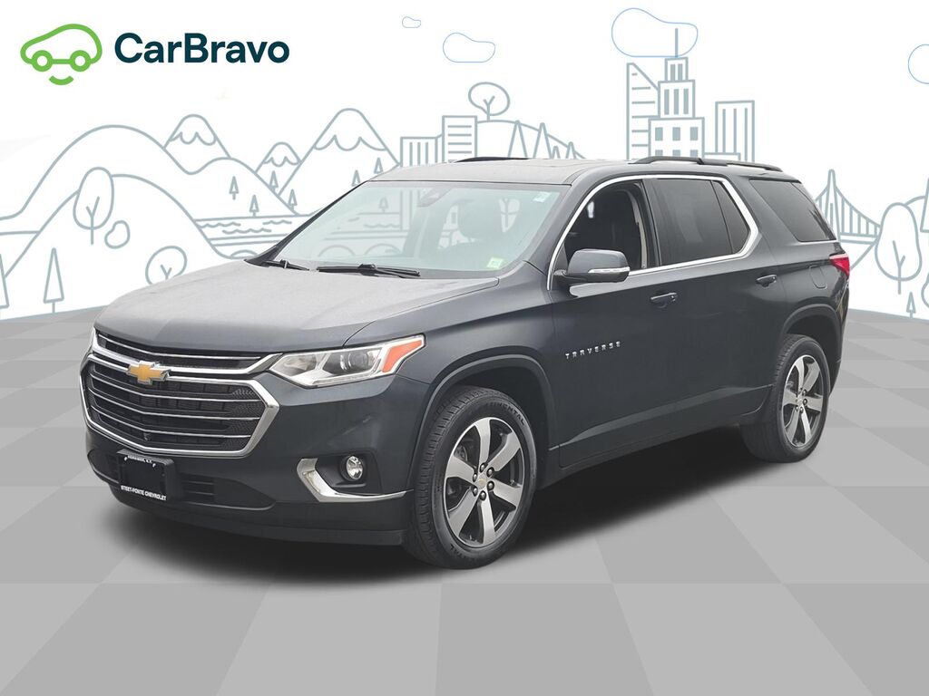 2021 Chevrolet Traverse LT Leather — photo 1 of 7