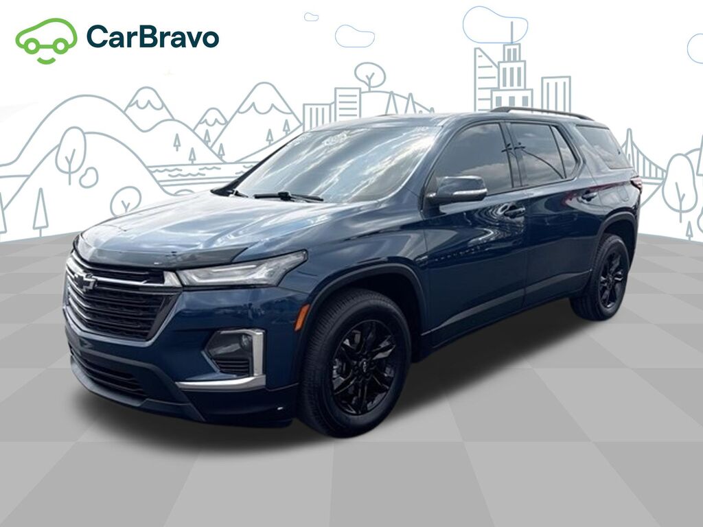 2023 Chevrolet Traverse LT Leather — photo 1 of 6