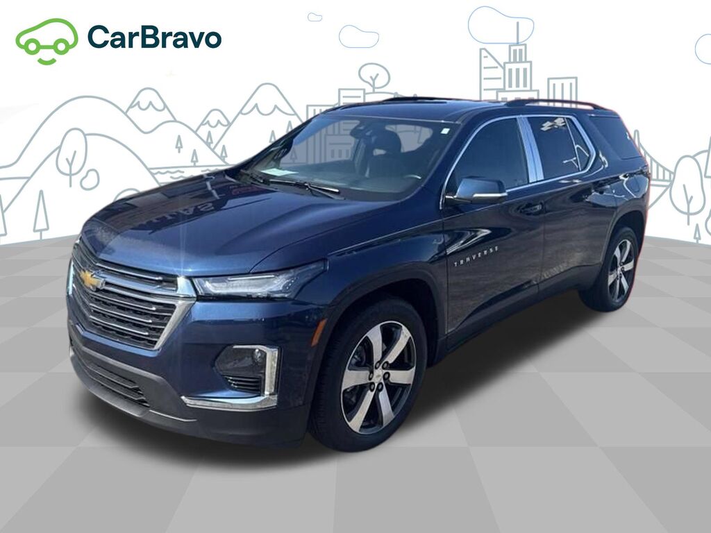 2023 Chevrolet Traverse LT Leather — photo 1 of 6