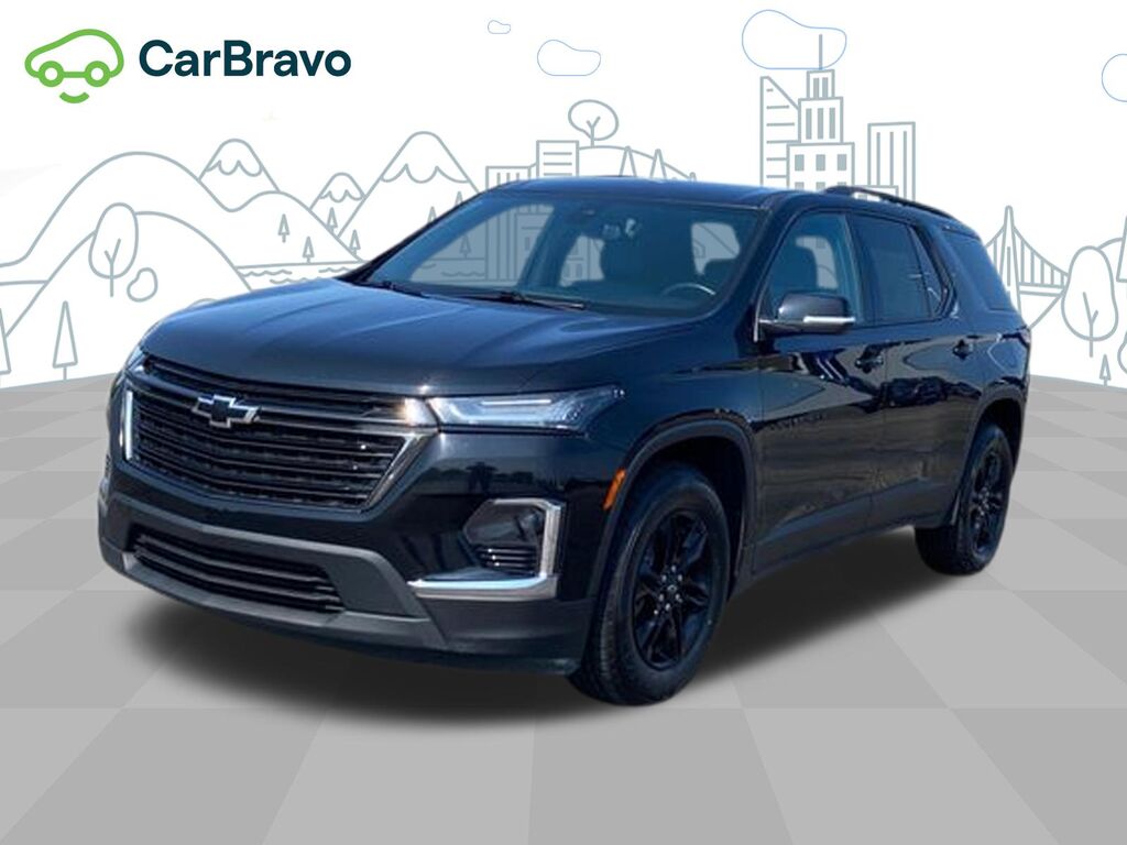 2023 Chevrolet Traverse LT Leather — photo 1 of 6