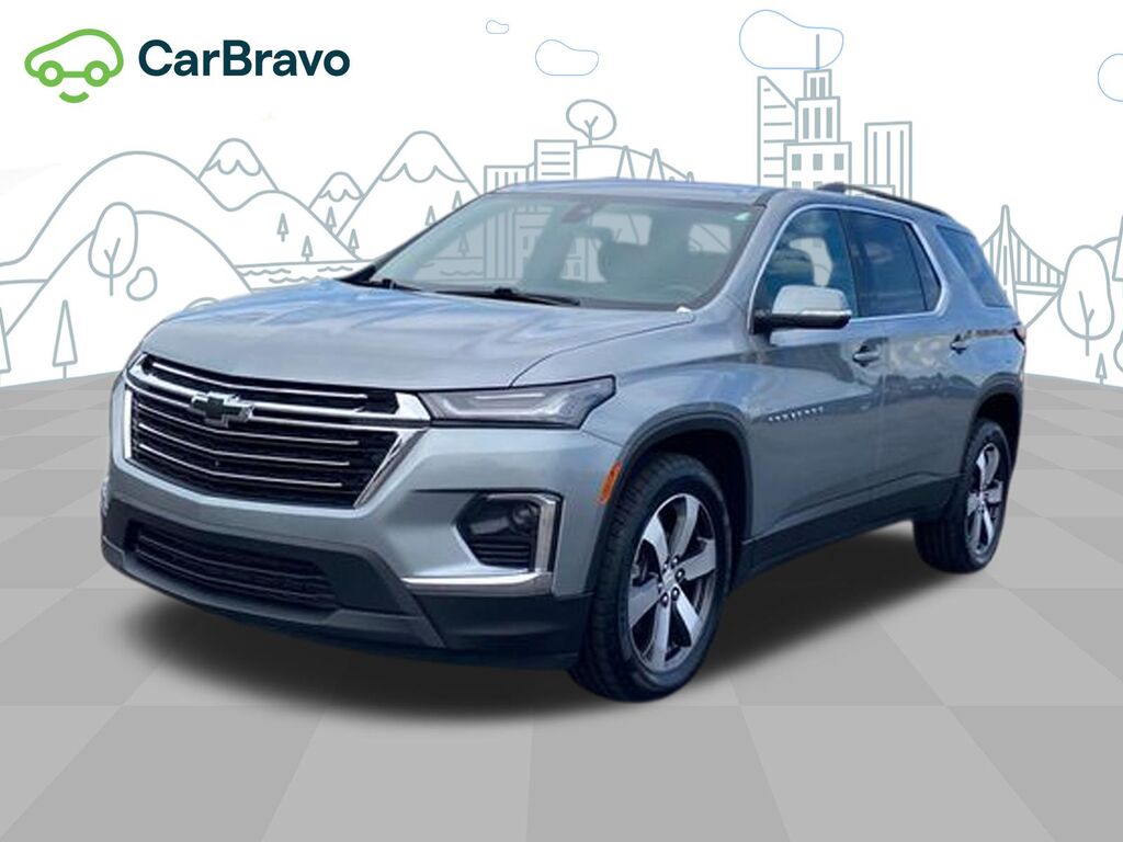 2023 Chevrolet Traverse LT Leather — photo 1 of 7
