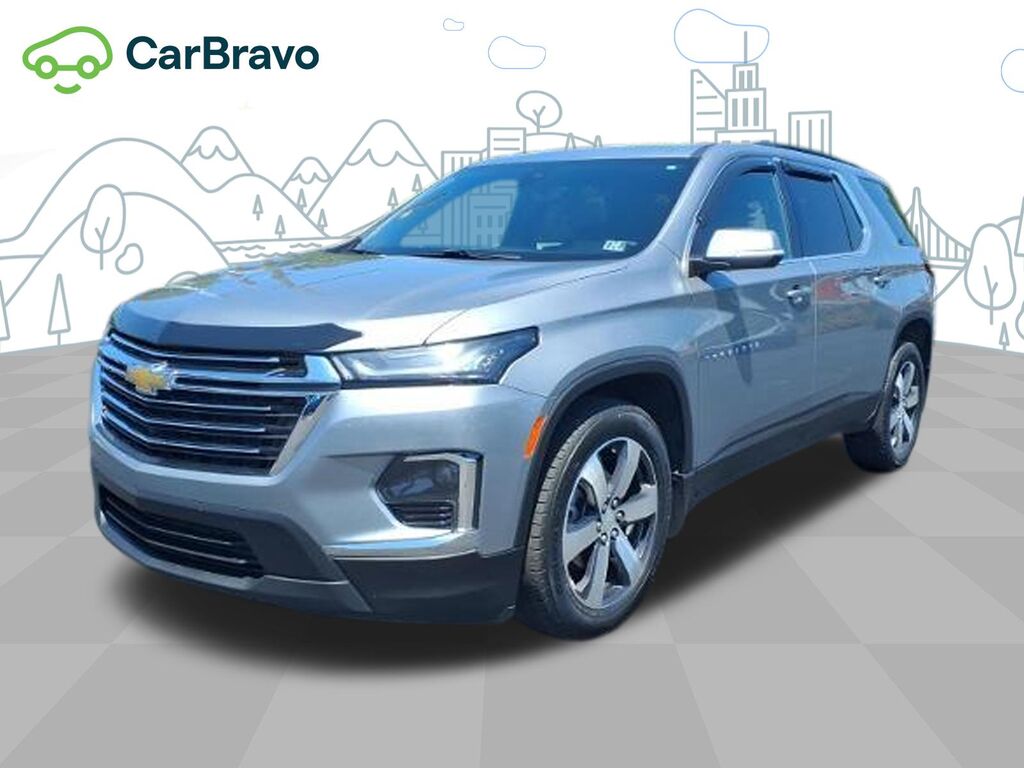 2023 Chevrolet Traverse LT Leather — photo 1 of 6
