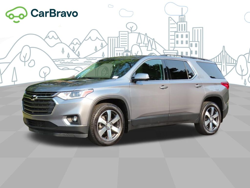 2021 Chevrolet Traverse LT Leather — photo 1 of 6